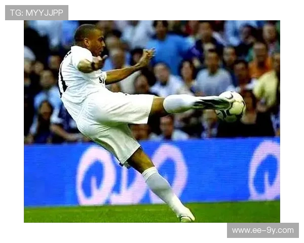 提高足球高球抢点能力的训练方法与技巧解析