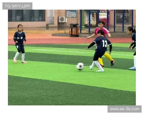 米易小将奋勇拼搏再创辉煌展现青少年足球竞技新风貌