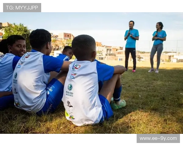 足球赛场趣闻合集全纪录 揭秘绿茵场上的那些奇闻轶事